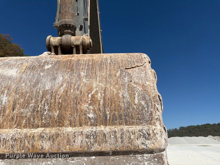 image for item FG0794 2007 Volvo EC460CL excavator
