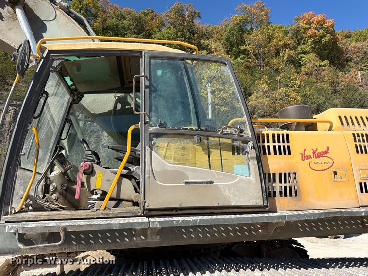 image for item FG0794 2007 Volvo EC460CL excavator