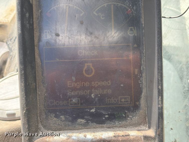 image for item FG0794 2007 Volvo EC460CL excavator