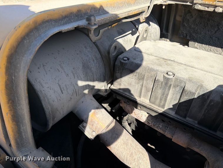 image for item FG0794 2007 Volvo EC460CL excavator
