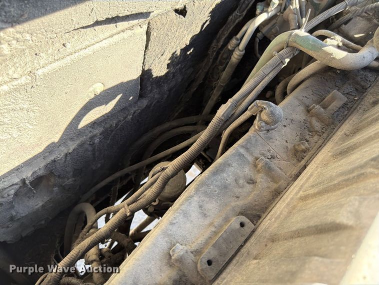 image for item FG0794 2007 Volvo EC460CL excavator