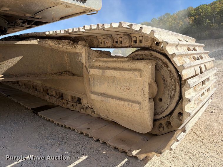 image for item FG0794 2007 Volvo EC460CL excavator