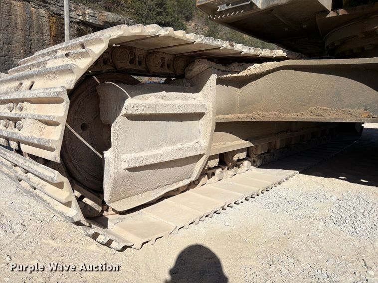 image for item FG0794 2007 Volvo EC460CL excavator