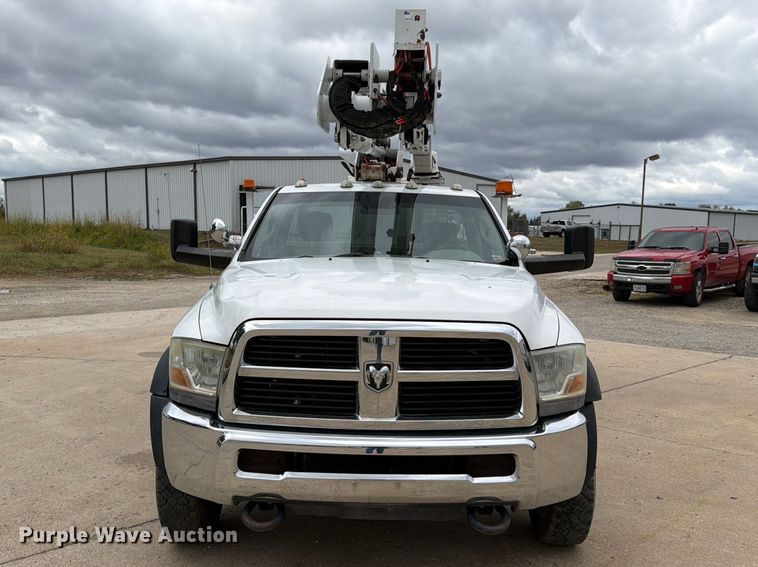 image for item FG0823 2012 Dodge Ram 5500HD bucket truck