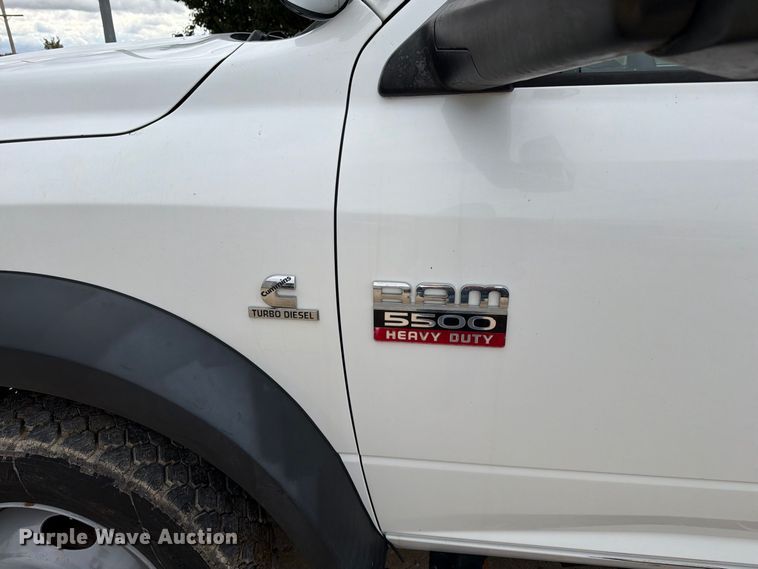 image for item FG0823 2012 Dodge Ram 5500HD bucket truck