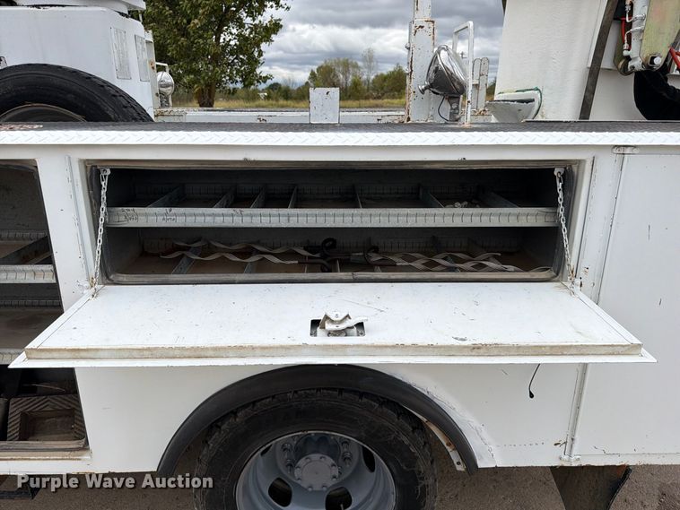 image for item FG0823 2012 Dodge Ram 5500HD bucket truck