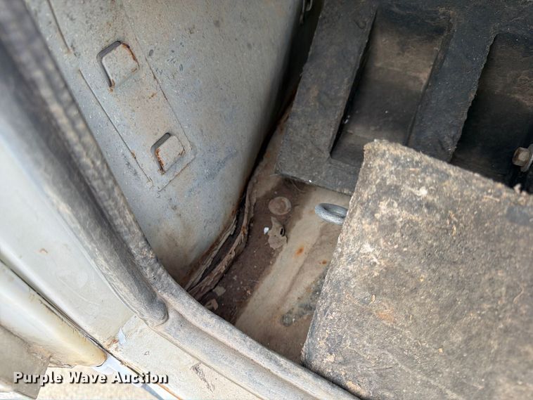 image for item FG0823 2012 Dodge Ram 5500HD bucket truck