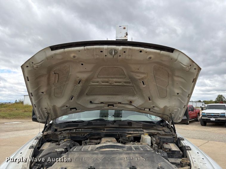 image for item FG0823 2012 Dodge Ram 5500HD bucket truck