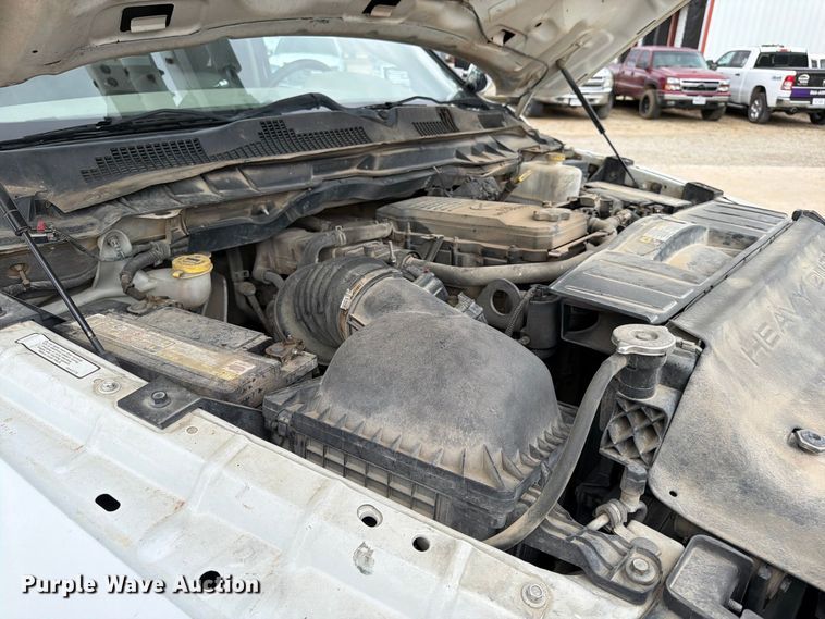 image for item FG0823 2012 Dodge Ram 5500HD bucket truck