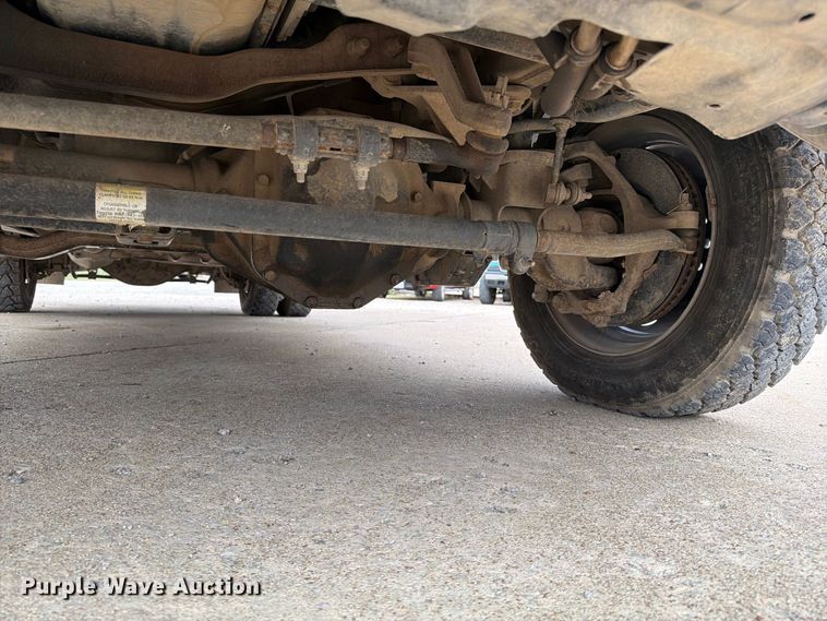 image for item FG0823 2012 Dodge Ram 5500HD bucket truck