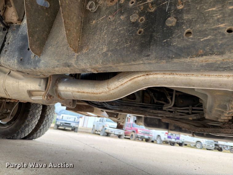 image for item FG0823 2012 Dodge Ram 5500HD bucket truck
