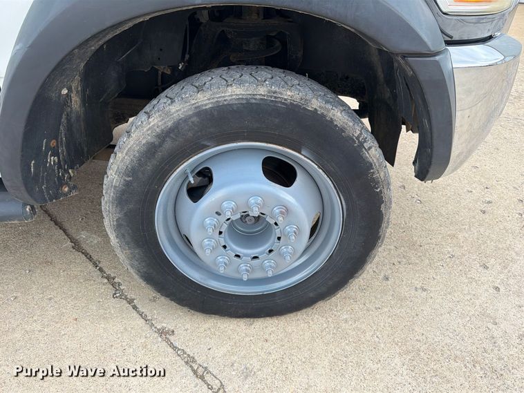 image for item FG0823 2012 Dodge Ram 5500HD bucket truck