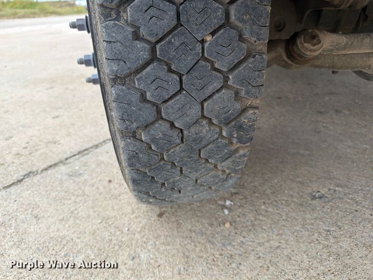 image for item FG0823 2012 Dodge Ram 5500HD bucket truck