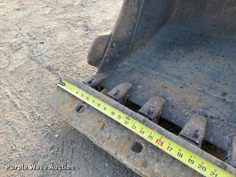 image for item FI0456 2007 Volvo ECR58 mini excavator