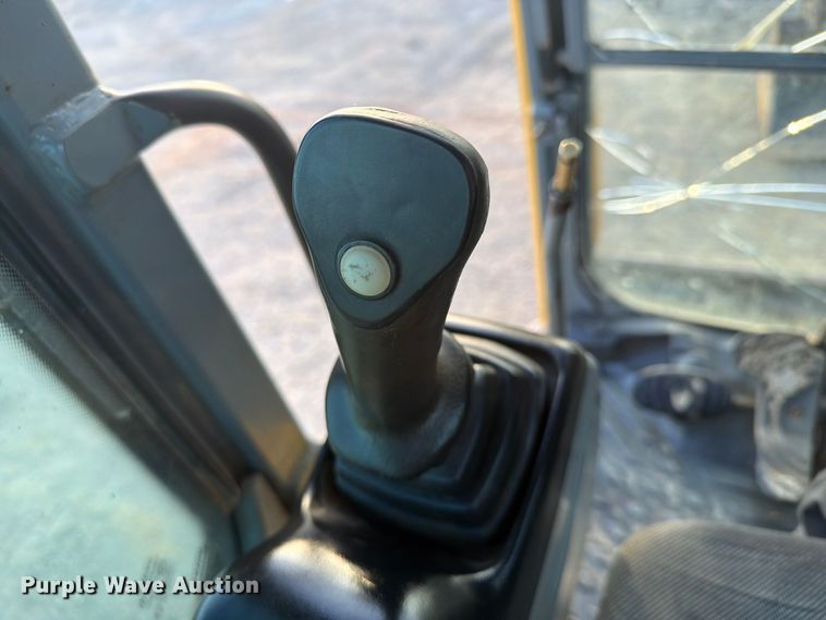 image for item FI0456 2007 Volvo ECR58 mini excavator