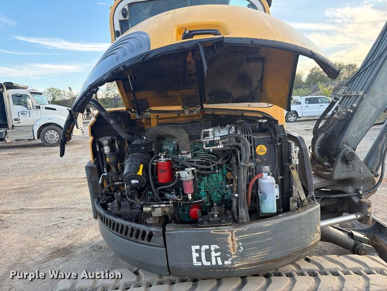 image for item FI0456 2007 Volvo ECR58 mini excavator