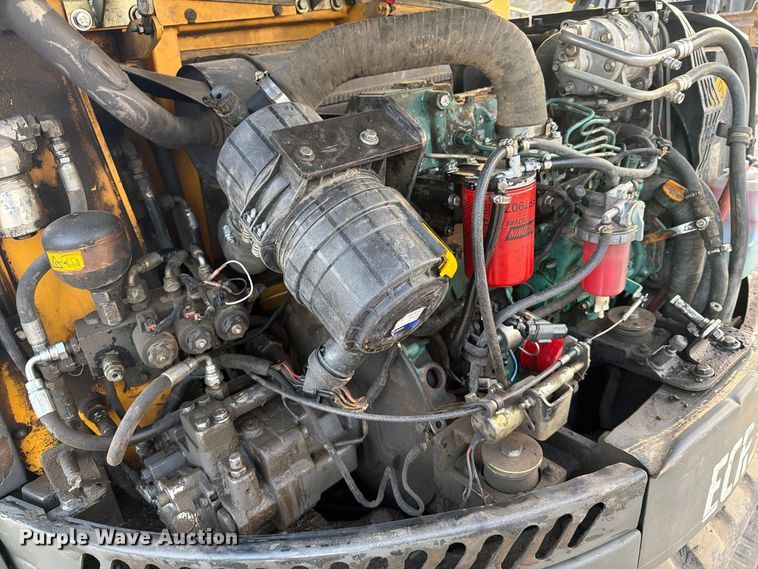image for item FI0456 2007 Volvo ECR58 mini excavator