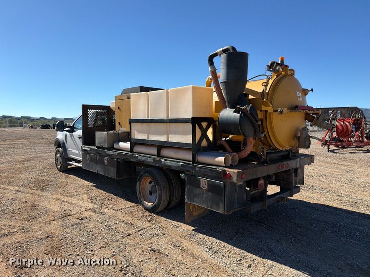 image for item FI2038 2020 Ford F550 vacuum truck