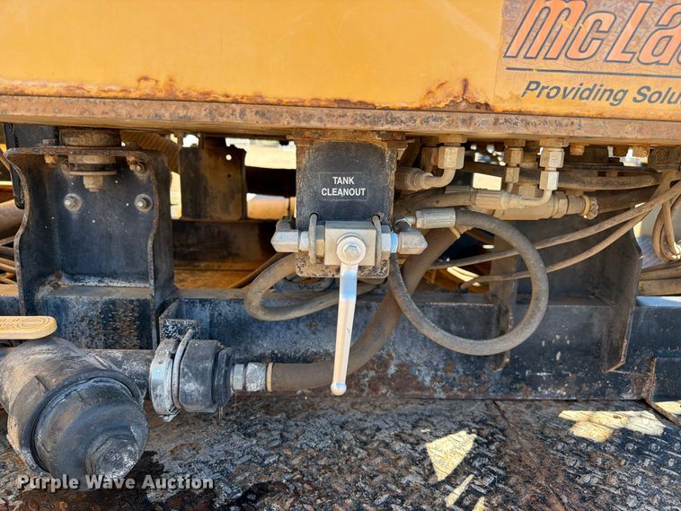 image for item FI2038 2020 Ford F550 vacuum truck