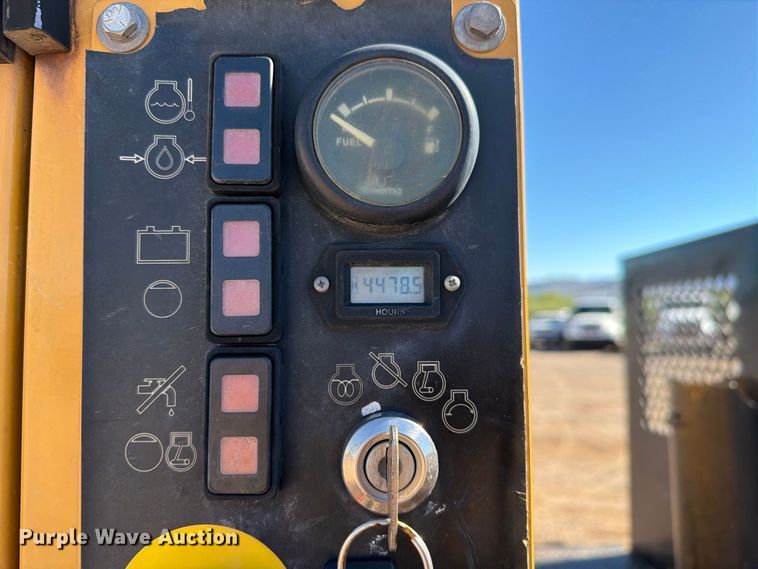 image for item FI2038 2020 Ford F550 vacuum truck
