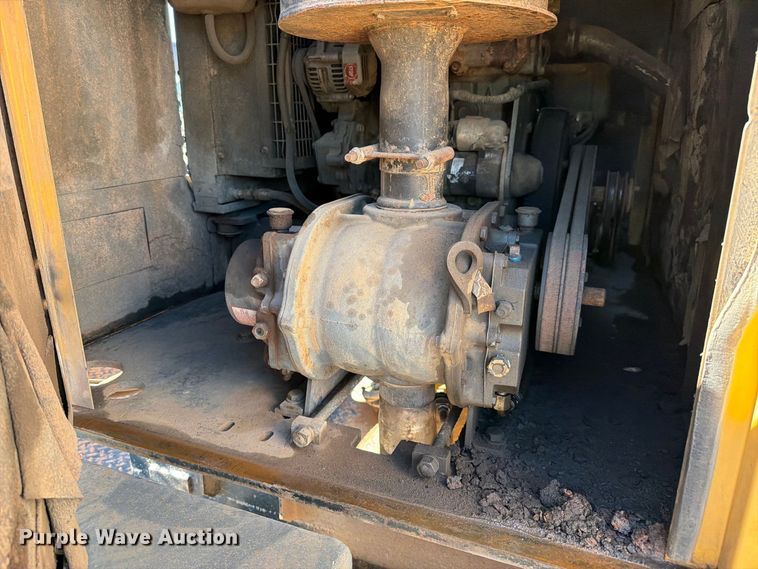 image for item FI2038 2020 Ford F550 vacuum truck
