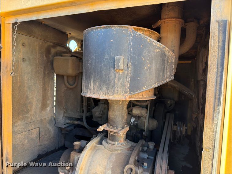 image for item FI2038 2020 Ford F550 vacuum truck