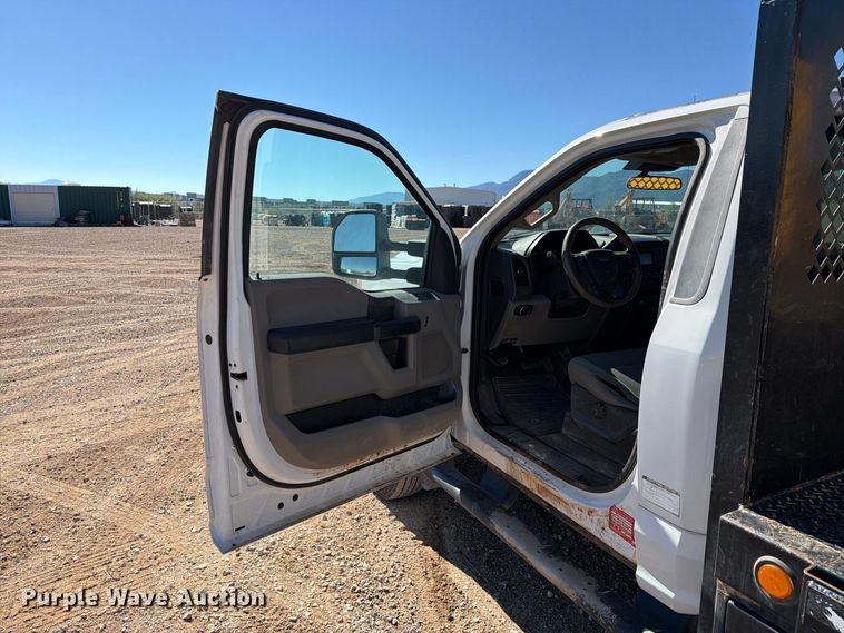 image for item FI2038 2020 Ford F550 vacuum truck