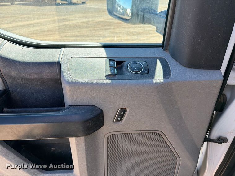 image for item FI2038 2020 Ford F550 vacuum truck