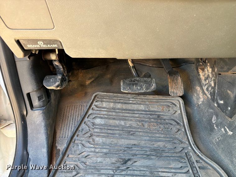 image for item FI2038 2020 Ford F550 vacuum truck
