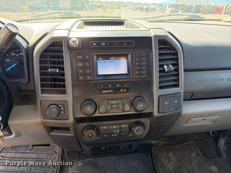 image for item FI2038 2020 Ford F550 vacuum truck