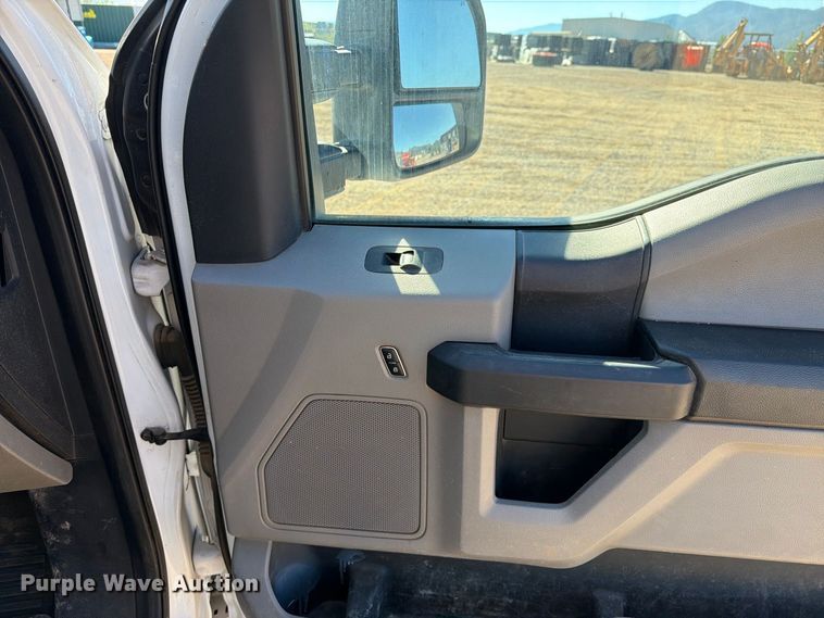 image for item FI2038 2020 Ford F550 vacuum truck