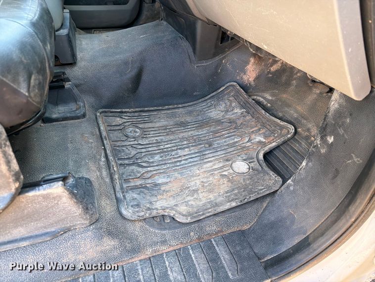 image for item FI2038 2020 Ford F550 vacuum truck
