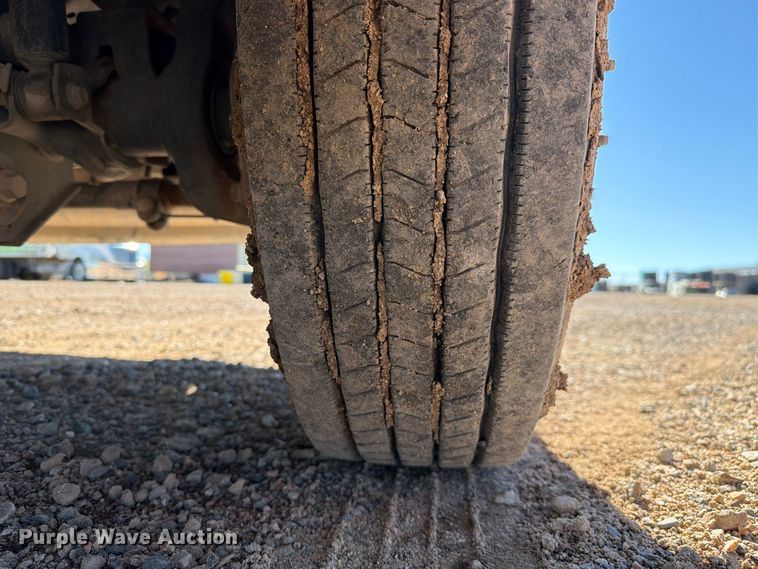 image for item FI2038 2020 Ford F550 vacuum truck