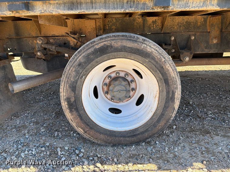 image for item FI2038 2020 Ford F550 vacuum truck