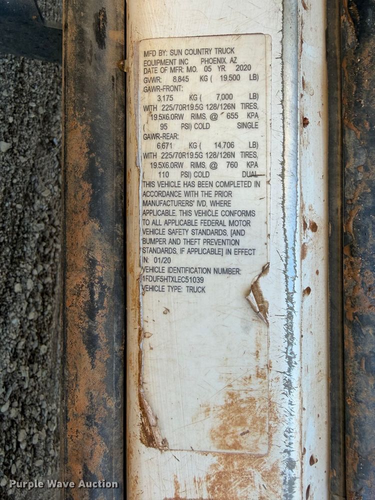 image for item FI2038 2020 Ford F550 vacuum truck