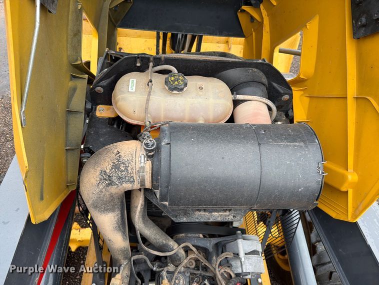 image for item FI2076 2020 John Deere 210LEP landscape tractor