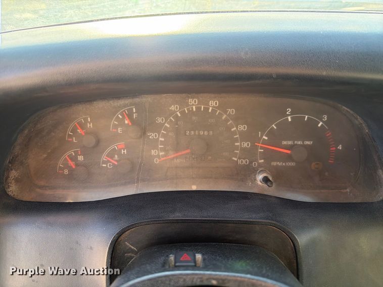 image for item FI2086 2005 Ford F650 dump truck