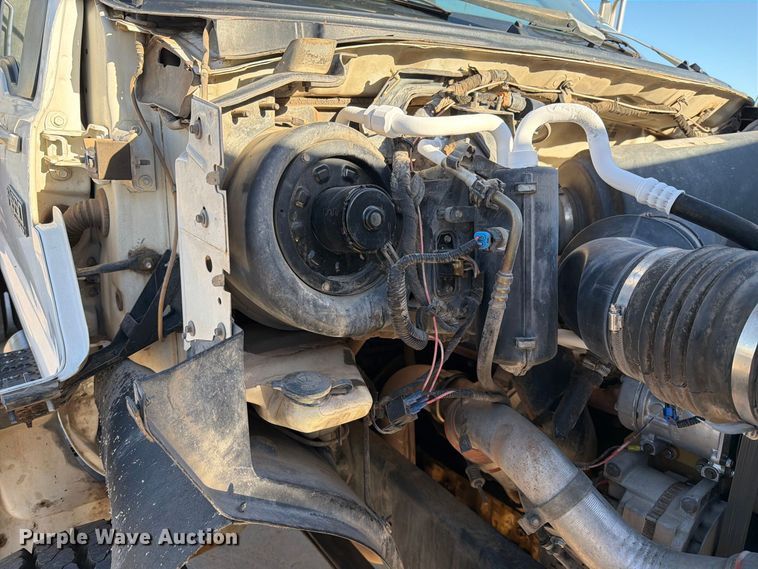 image for item FI2086 2005 Ford F650 dump truck