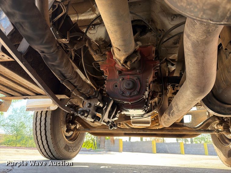 image for item FI2086 2005 Ford F650 dump truck