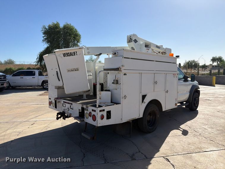 image for item FI2089 2007 Ford F550 bucket truck
