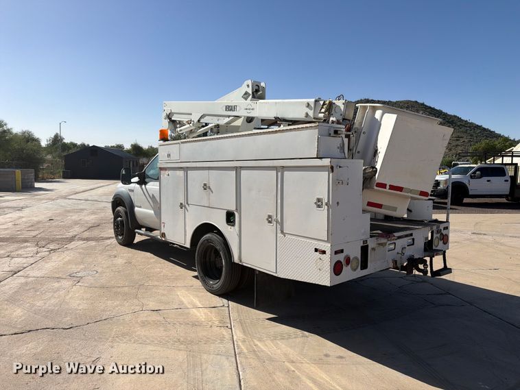 image for item FI2089 2007 Ford F550 bucket truck