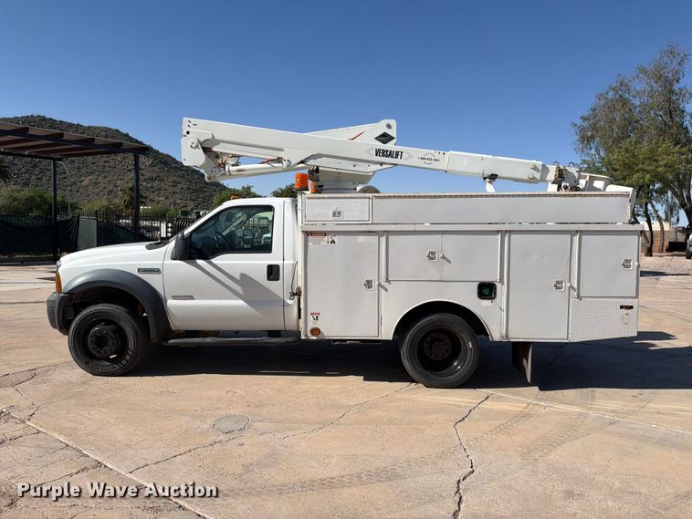 image for item FI2089 2007 Ford F550 bucket truck