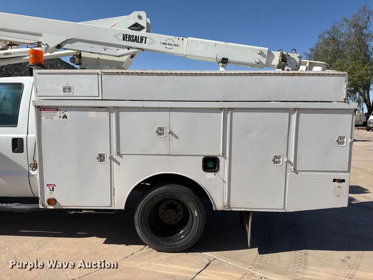 image for item FI2089 2007 Ford F550 bucket truck