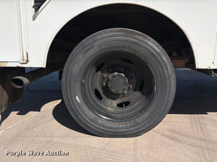 image for item FI2089 2007 Ford F550 bucket truck