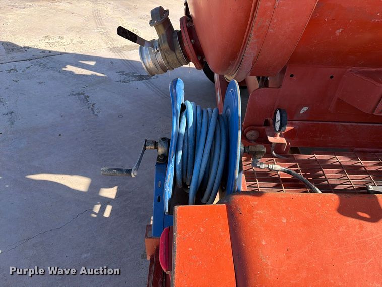 image for item FI2090 2011 Ditch Witch FX30 vacuum excavator