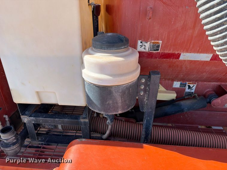 image for item FI2090 2011 Ditch Witch FX30 vacuum excavator