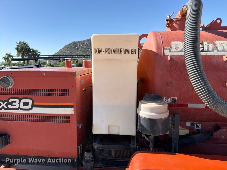 image for item FI2090 2011 Ditch Witch FX30 vacuum excavator