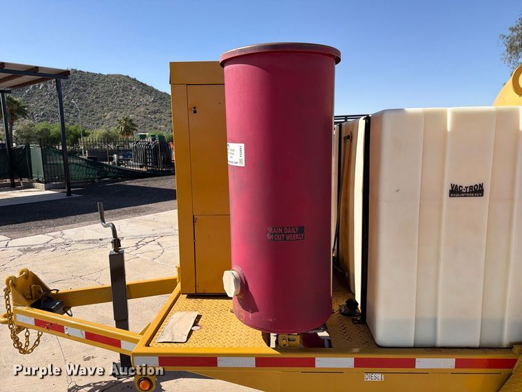 image for item FI2091 2006 Vermeer Vac-Tron PMD 550SDT vacuum excavator