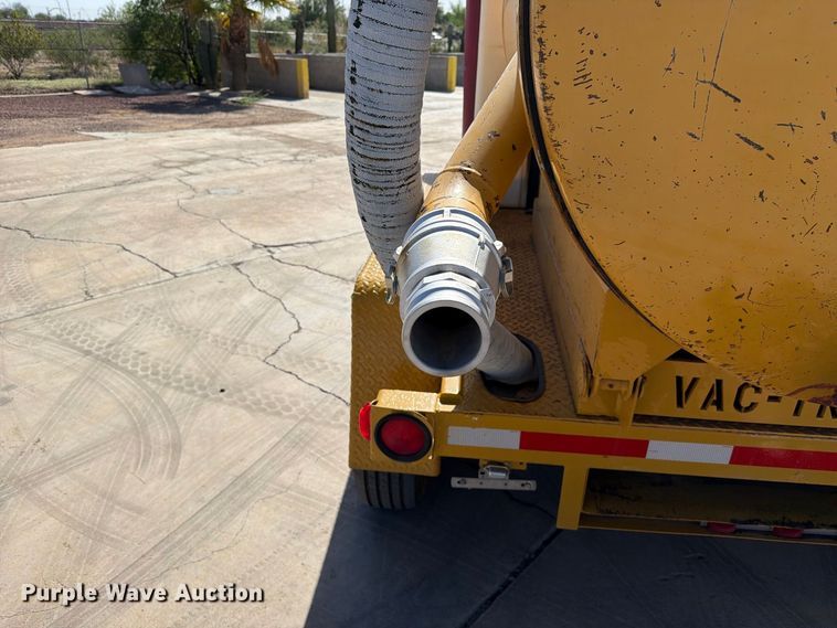 image for item FI2091 2006 Vermeer Vac-Tron PMD 550SDT vacuum excavator