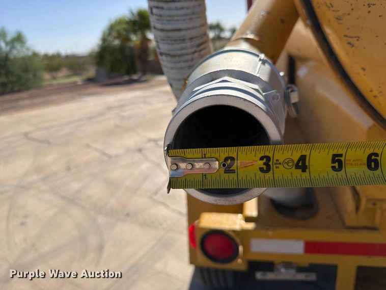 image for item FI2091 2006 Vermeer Vac-Tron PMD 550SDT vacuum excavator